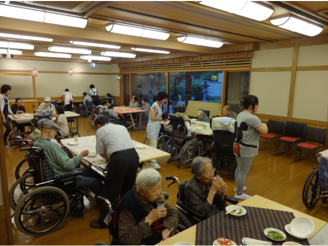 大勢みえました