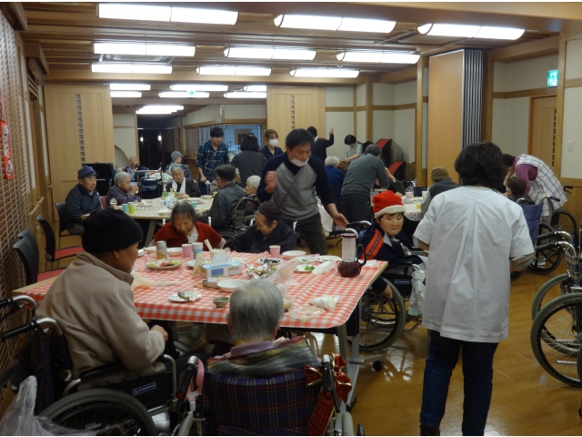 大勢みえました