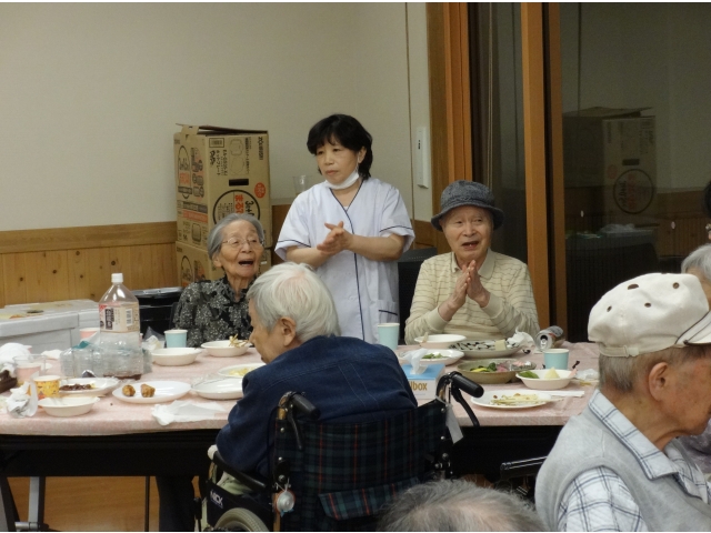 アカペラで歌いました