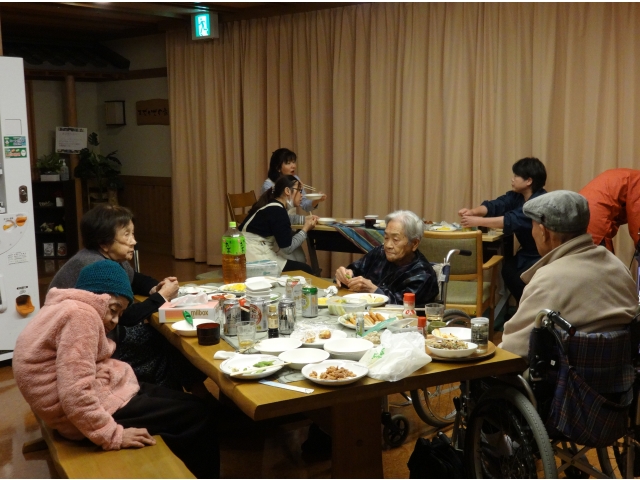 居酒屋の様子　１階