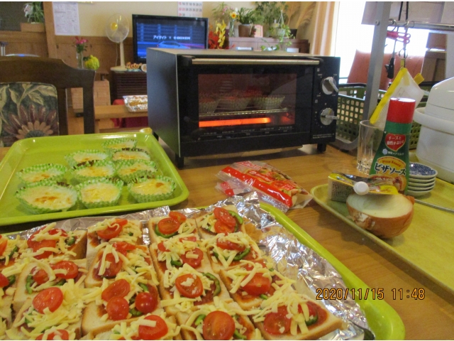 ピザトーストを焼きます