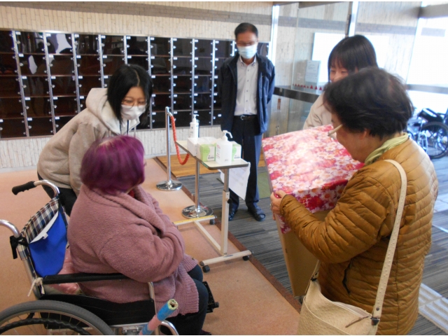 とっても大きな箱です！