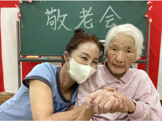 いつもの職員さんともパシャリ📷