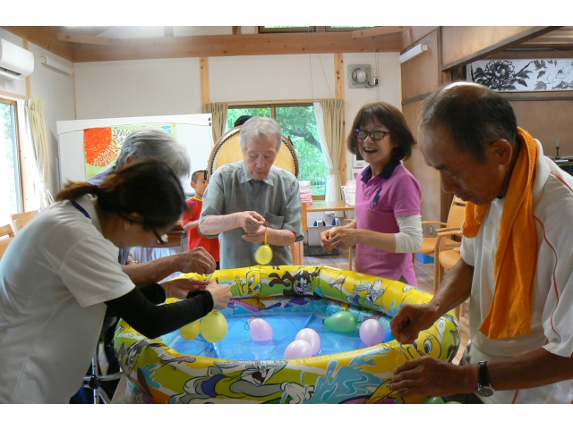 水風船屋台の様子