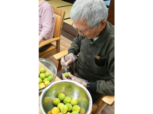 梅ジュース作りの様子