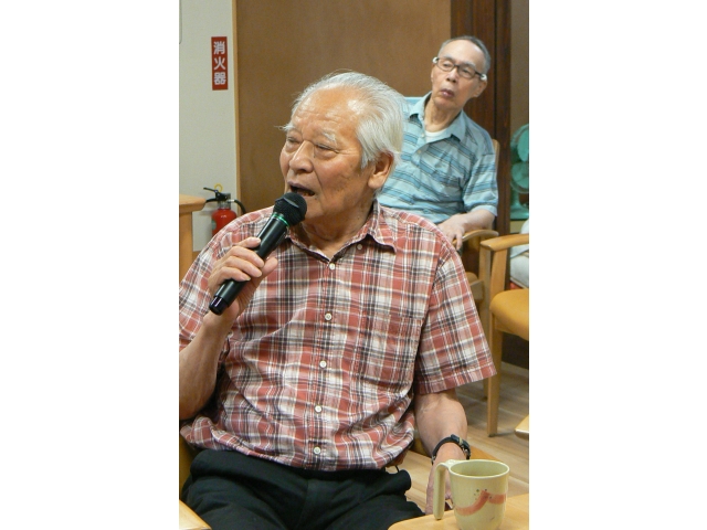 カラオケ大熱唱（2）