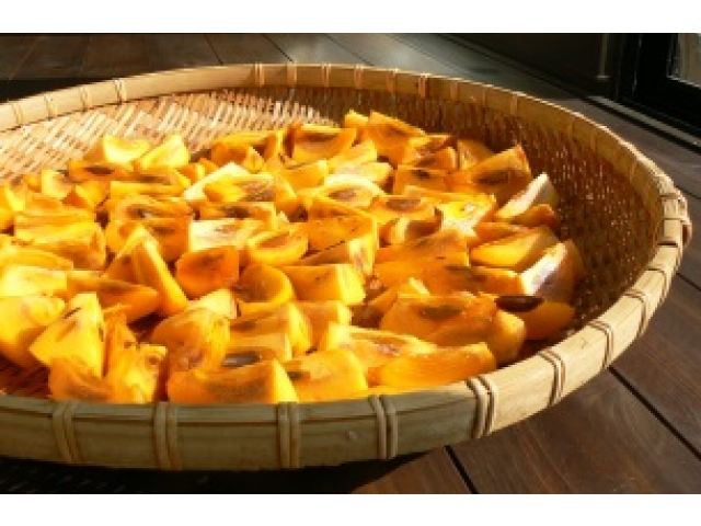 こちらは切って干すバージョンです