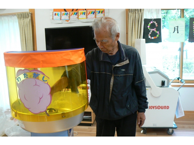 綿菓子作りの様子