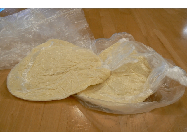 踏み終わりました(^_^)
次は、手で伸ばします！