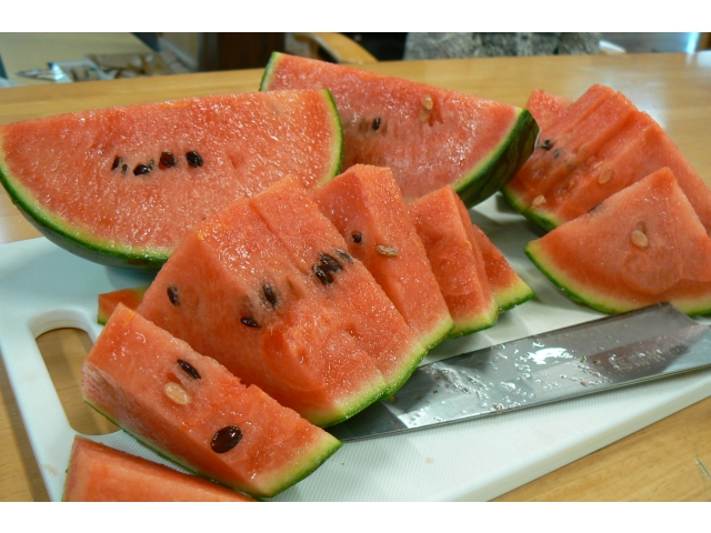 赤いスイカもおやつに皆様と頂きました☆
