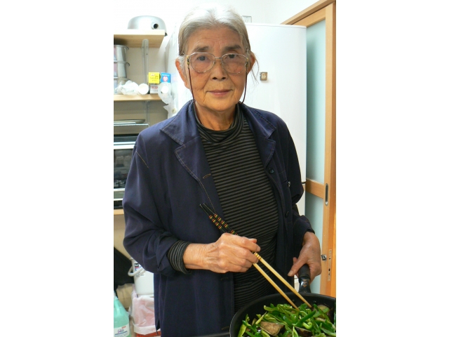 お昼のおかずを一品作って頂くことも☆