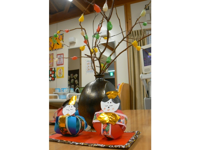 花餅と手作りお雛様🌸