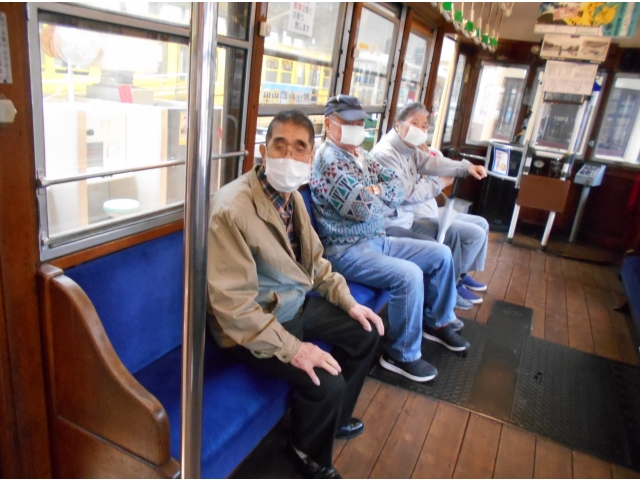 車両へ乗りました😊