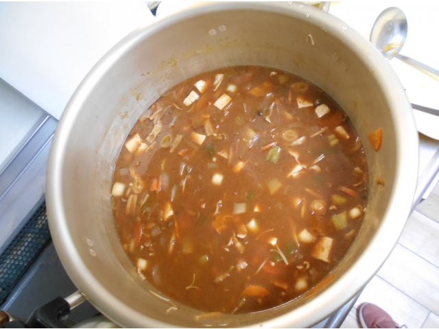 赤味噌で仕上げます♪