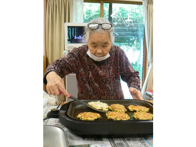 焼けたらひっくり
返します♪