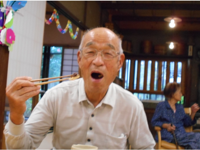 美味しくて皆さんとてもいい笑顔です☺