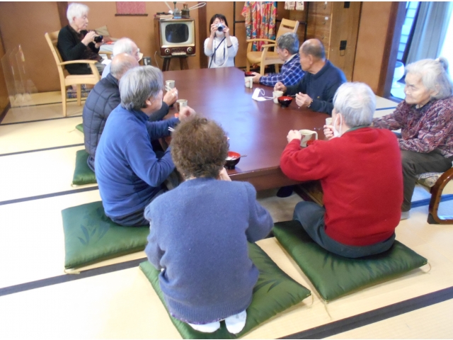 和室で集まっていただきます！！