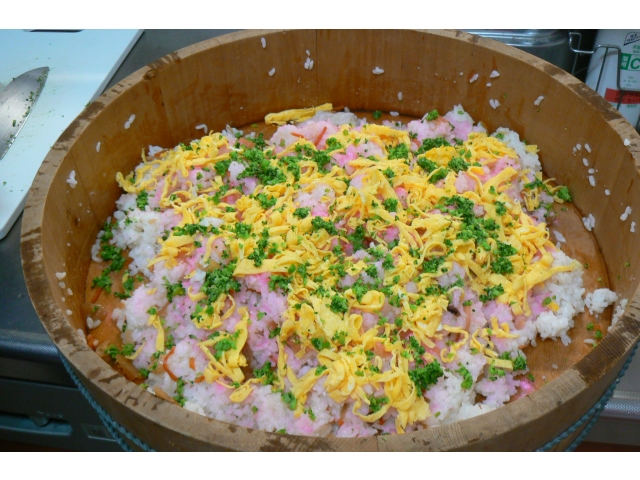 美味しそうな五目寿司の完成☆