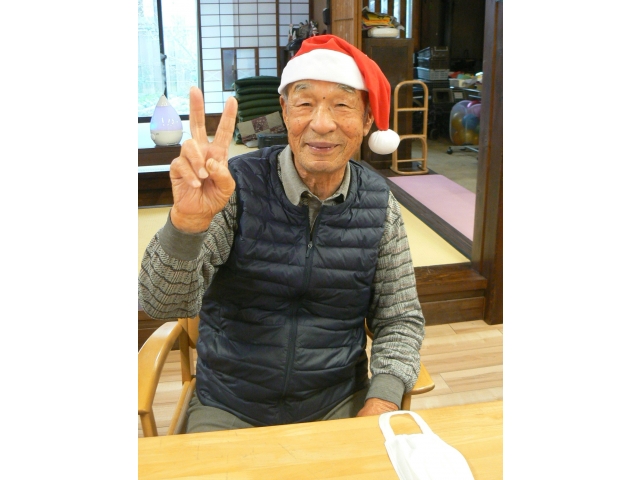 サンタさんの帽子をかぶって記念撮影📷✌