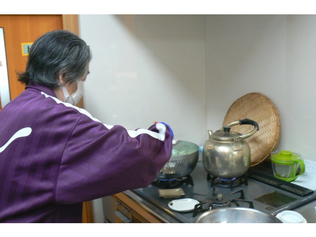 お粥と七草をぐつぐつ煮込んだら…♪