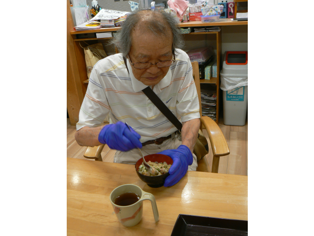 具材と液をそれぞれ混ぜていただきます☺