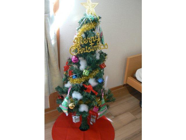 煌びやかなツリーの完成✨