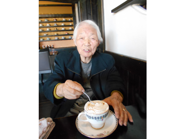 クリームが乗っていておいしいよ☺