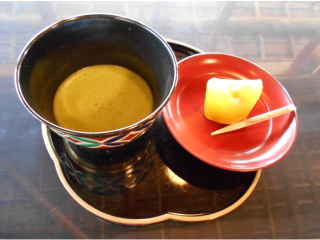 サンアートみよしではお抹茶と和菓子をいただきました♡