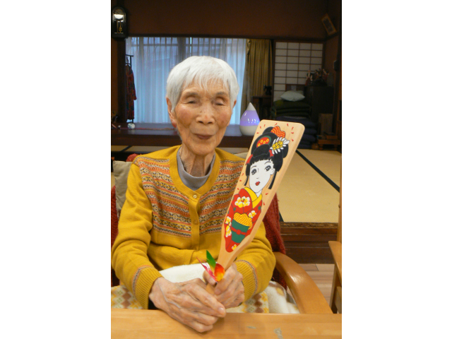 羽子板「昔はよく遊んだよ～」