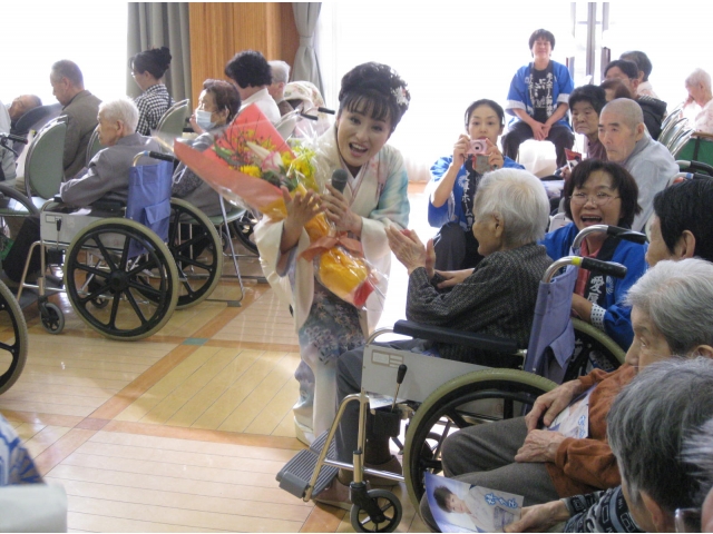 お歳を聞いてびっくりしました