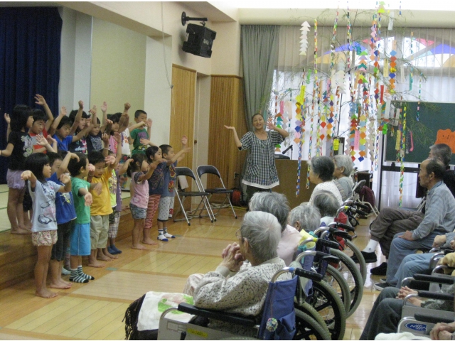 たなばたさま
ささのは　さ～らさら