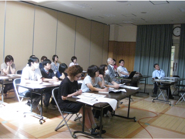 利用者さんに安全な食事を提供できるよう真剣に聞きます！