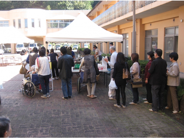 豊川苑名物！？おいしい　おいしい焼きそばです。