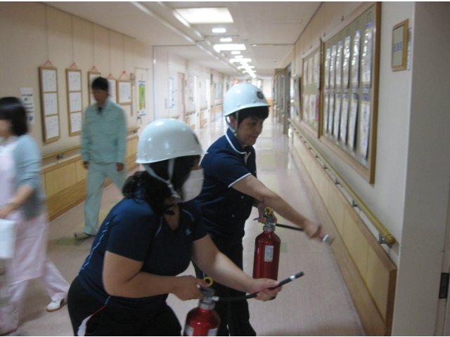 火災発生。
消火！！