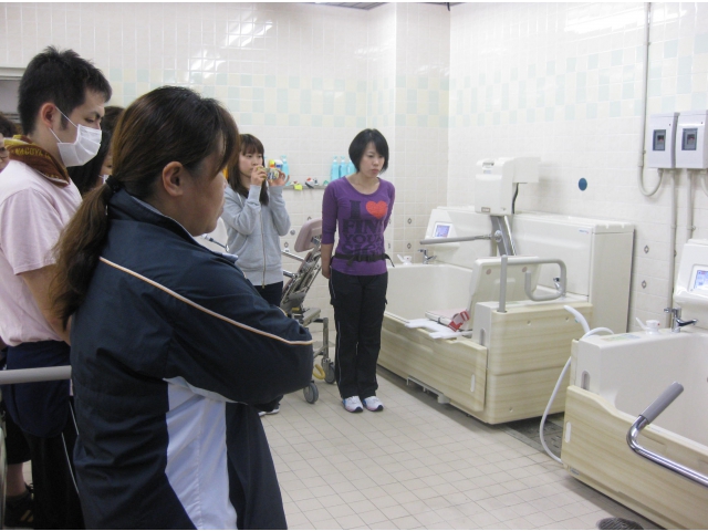 真剣に話を聞きます。