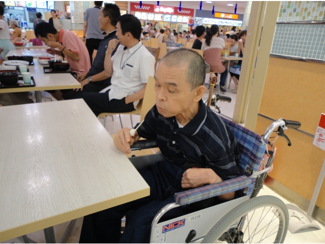 団子もおいしいな～