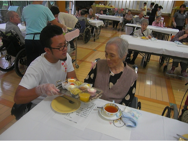 “何にしましょうか？”