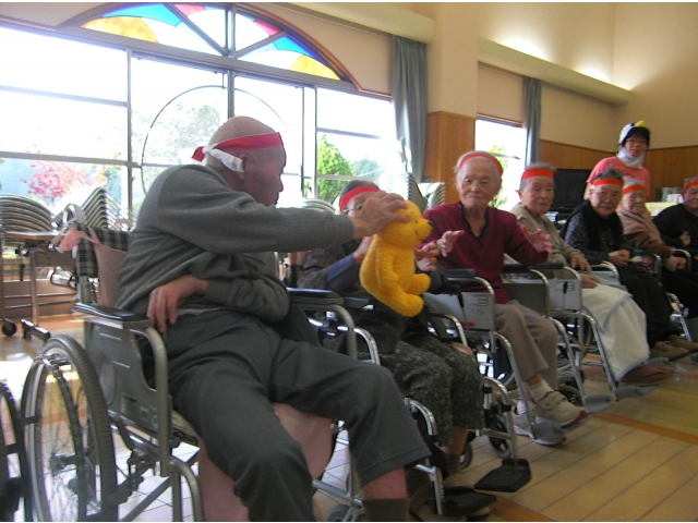 紅組と白組、どっちが早い？