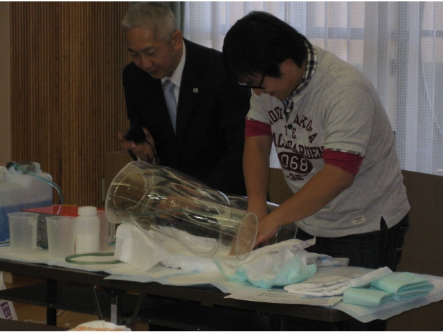 マネキンを使っての実践です