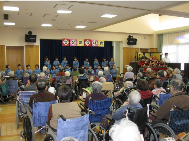 平尾保育園の園児さん