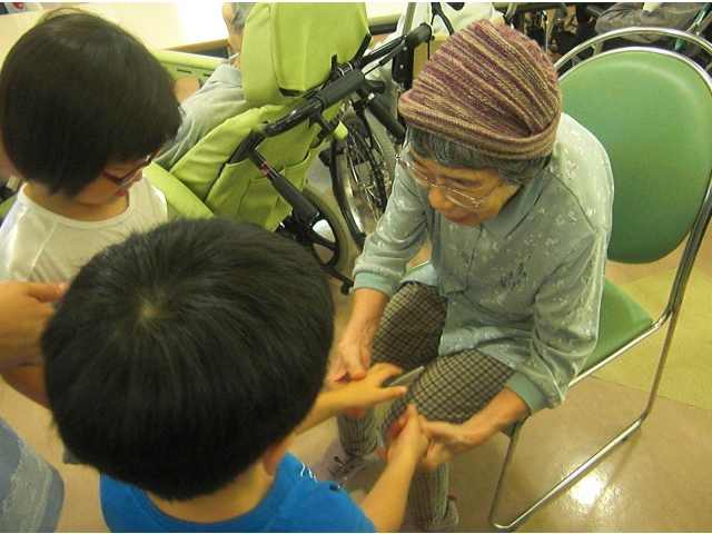 「かわいい手だね」