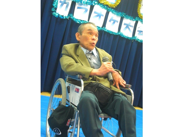 赤いランプの終列車♪