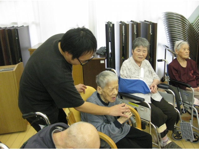 締めはみんなで「ふるさと」を大合唱♪