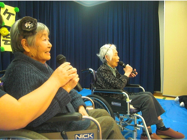 「赤城の子守歌」♪