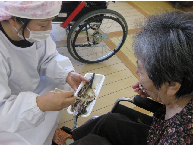 ちょこっと味見。「おいひい・・」