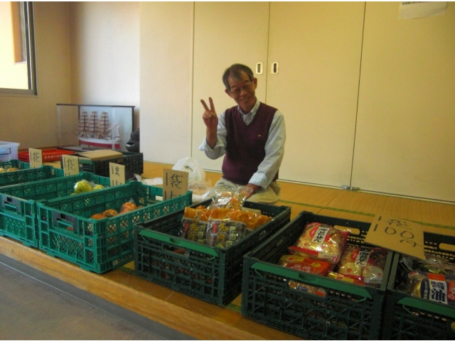 森食品様。豊川苑のお菓子はこの方にかかってます！