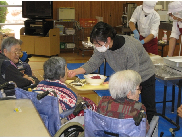 「おいしい～～～♪」