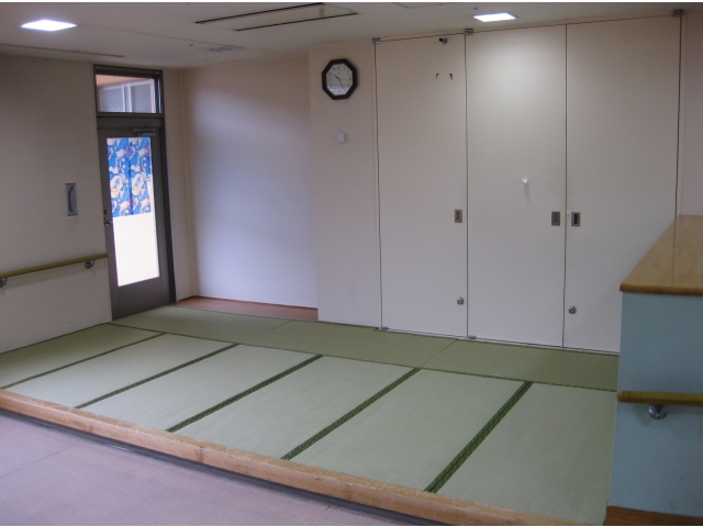2階畳コーナー　before