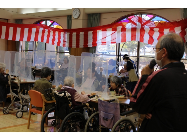 苑長さんからの新年の挨拶をいただきました。