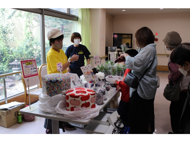 弥冨の里さんの物販！大盛況でした